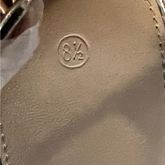 Women’s Open-Toe d'Orsay 2” Heels w Rhinestones & Laser-Cut Detailing, 8.5 Pink - Picture 9 of 11